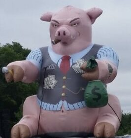 Greedy Pig Float